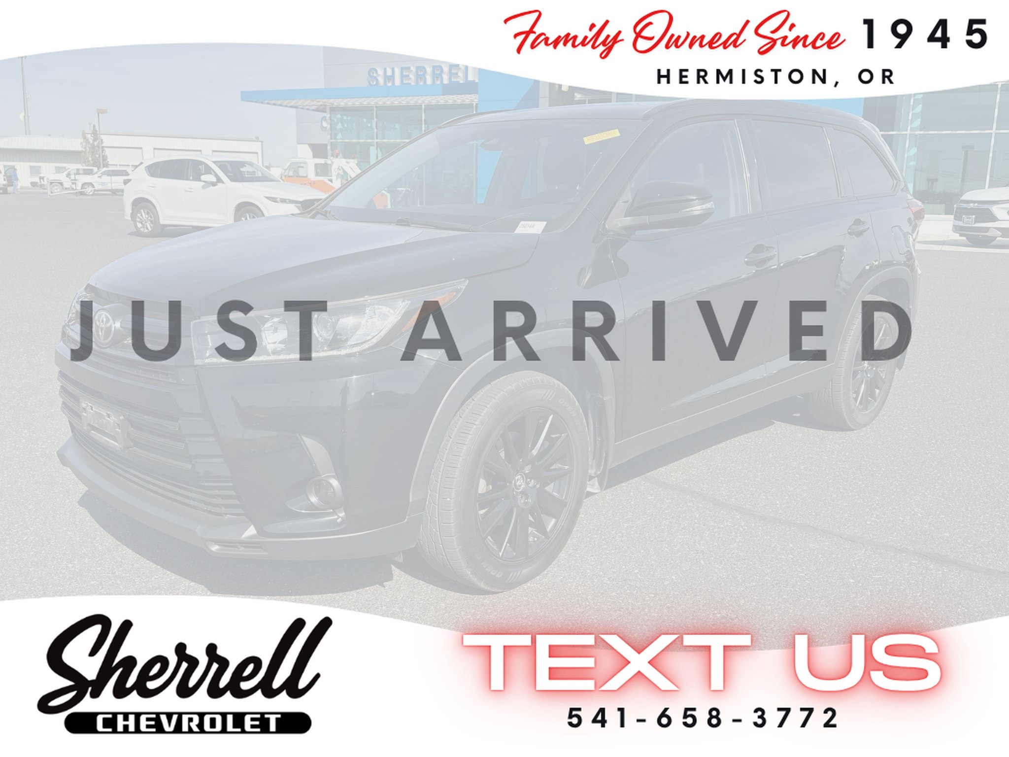 Used 2019 Toyota Highlander SE w/ Nightshade Edition AWD/4WD image 2