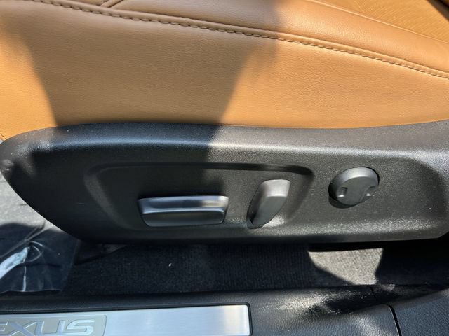 Used 2022 Lexus RX 350 AWD w/ Premium Package image 10