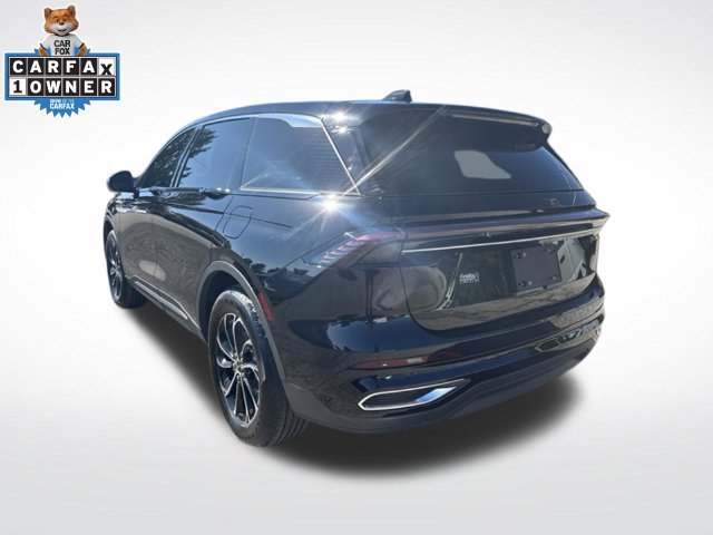 Used 2024 Lincoln Nautilus Premier AWD/4WD image 8