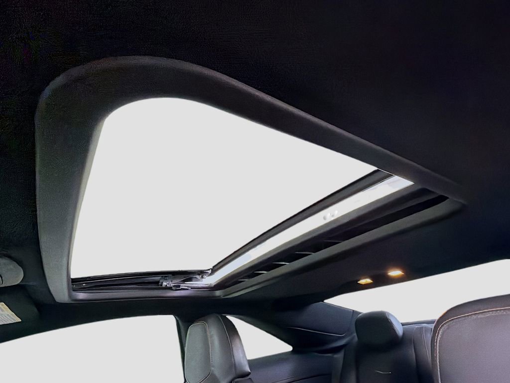 Used 2015 Cadillac CTS V RWD image 16