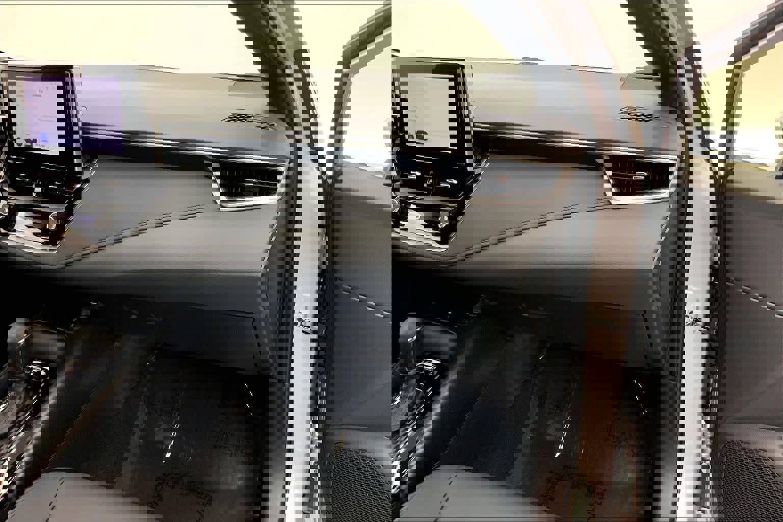 Used 2024 Toyota Corolla XSE image 27