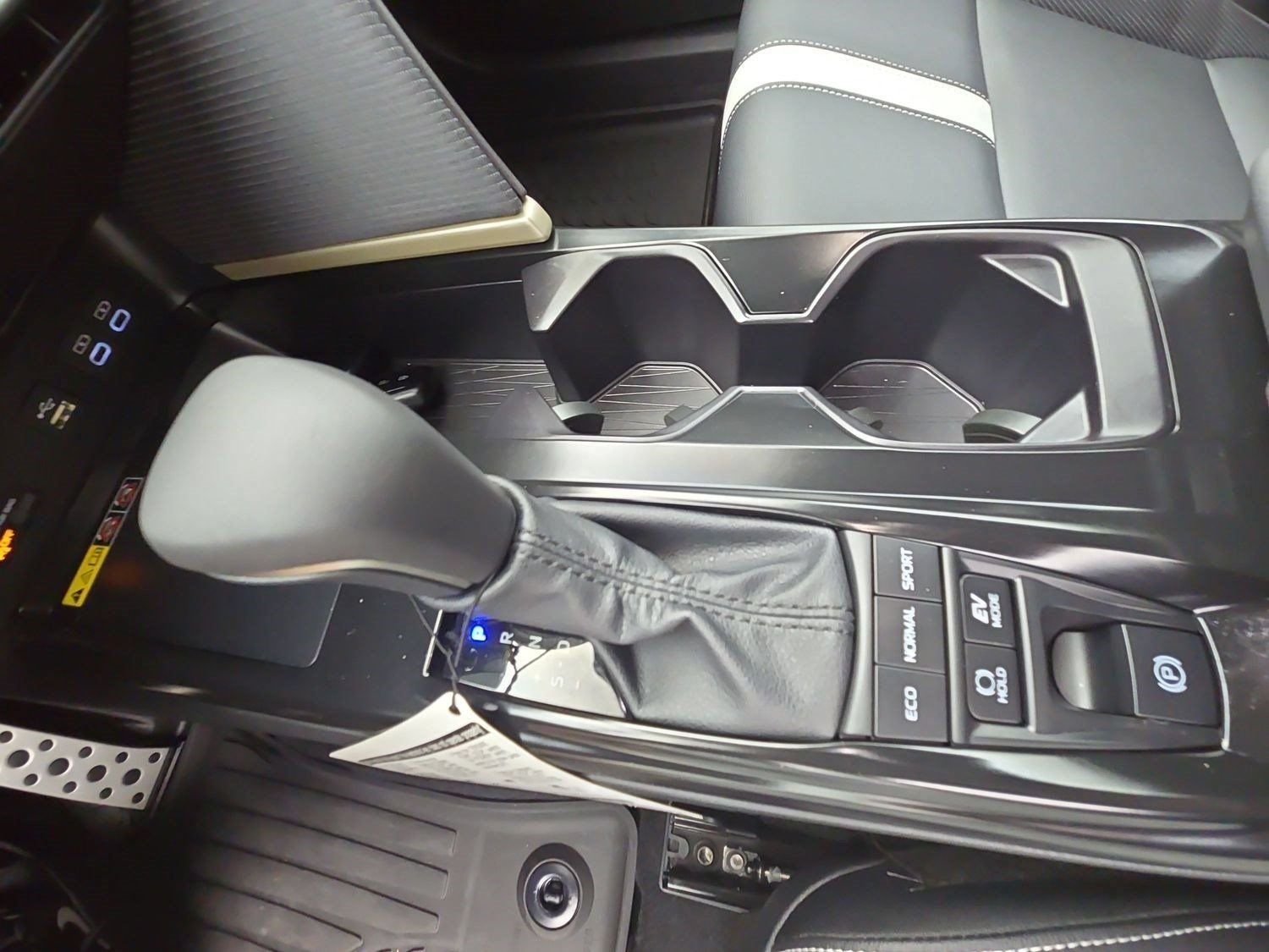 Certified 2026 Toyota Camry SE FWD image 23