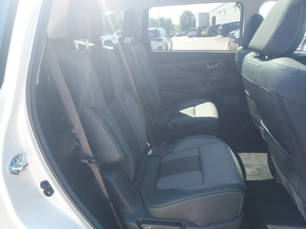 Used 2024 Subaru Ascent Onyx Edition AWD/4WD image 35
