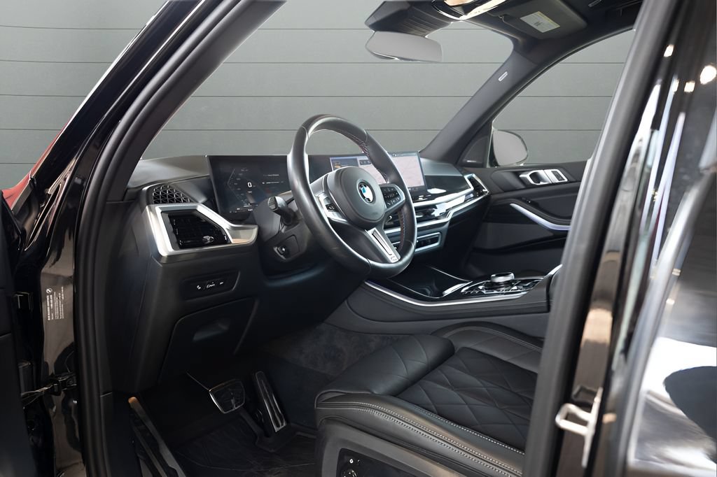 Used 2025 BMW X5 M60i w/ Executive Package AWD/4WD image 38