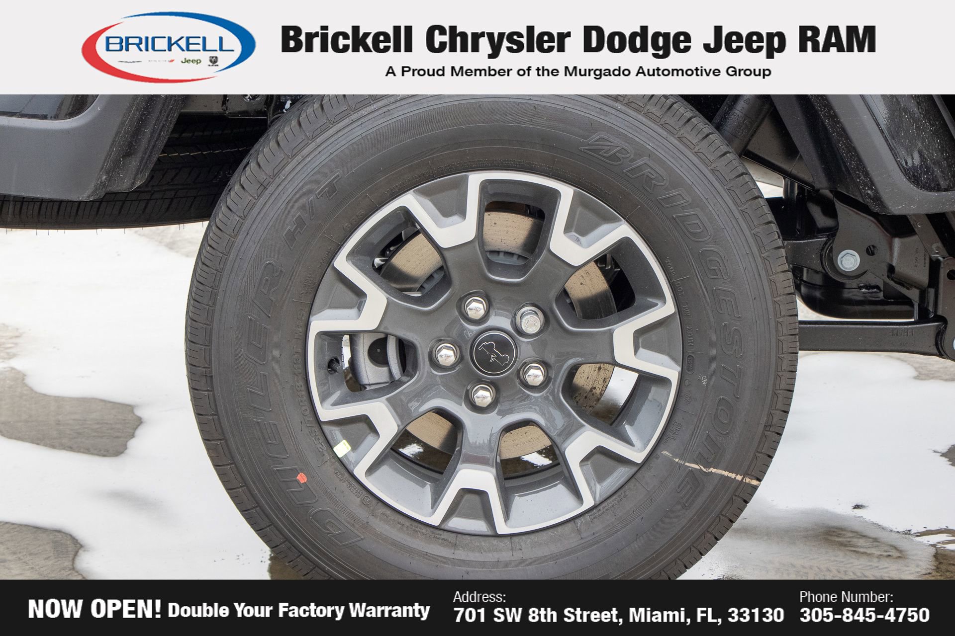 New 2026 Jeep Gladiator Sahara image 34