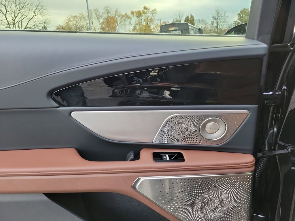 New 2026 Lincoln Nautilus Reserve AWD/4WD image 14