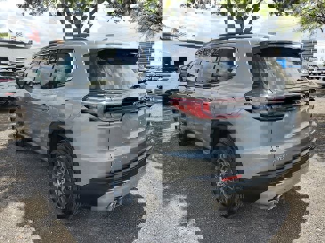 New 2026 GMC Acadia Elevation image 4