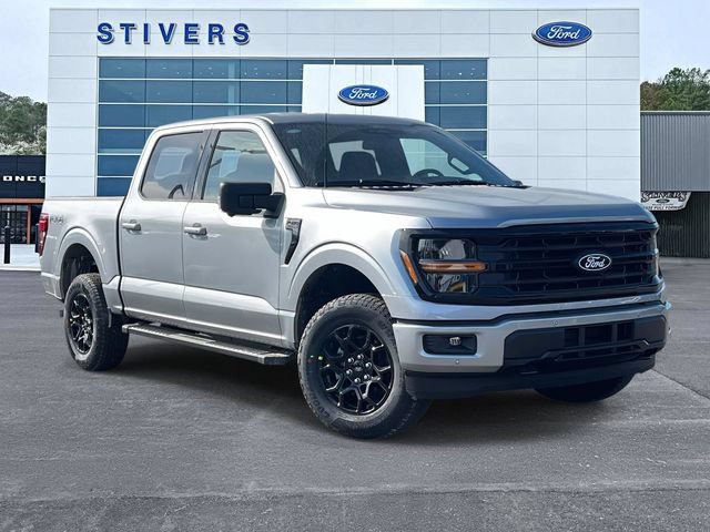New 2026 Ford F150 XLT w/ Equipment Group 302A MID