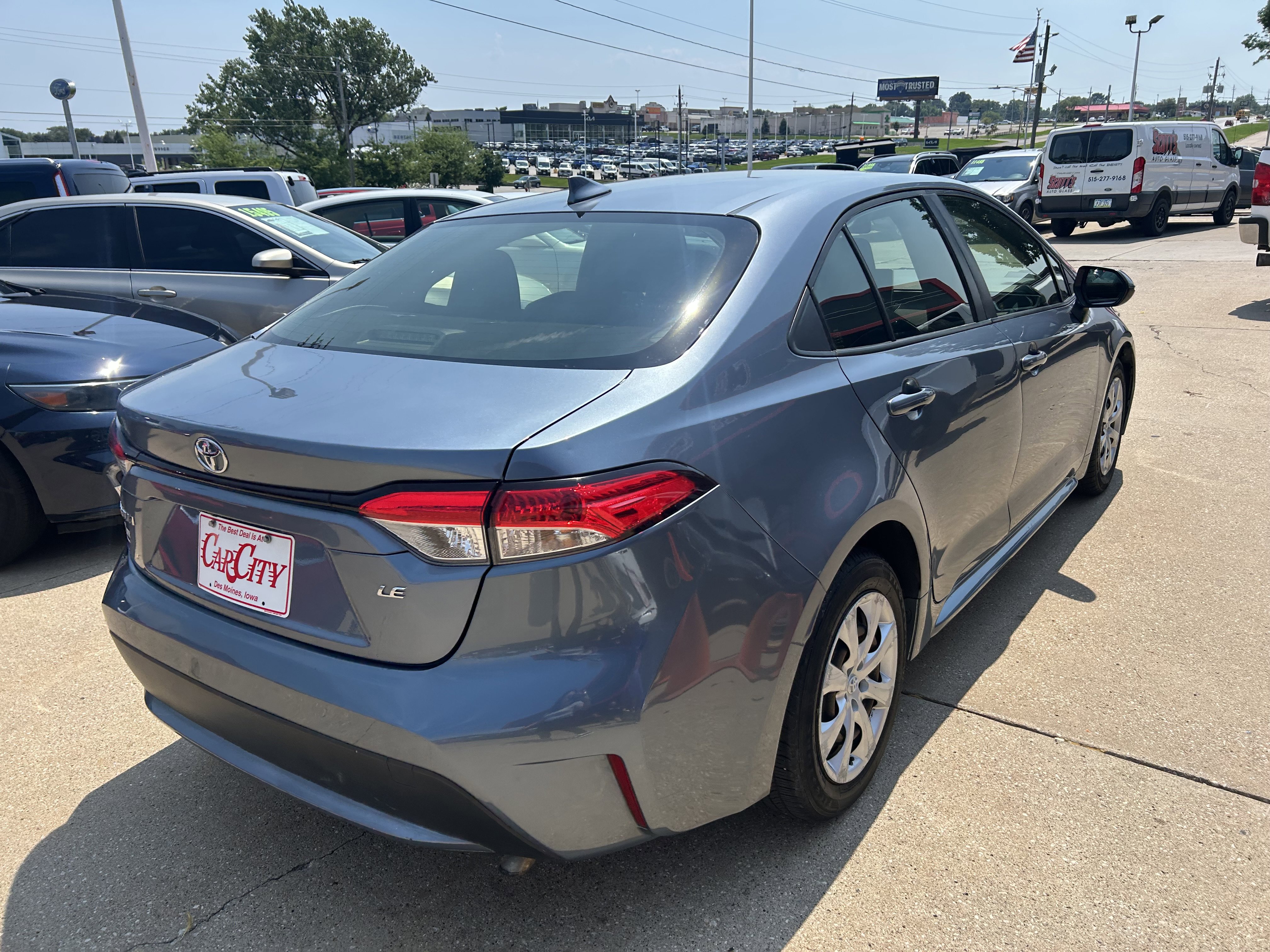Used 2020 Toyota Corolla LE image 5
