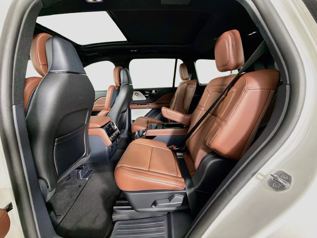 New 2026 Lincoln Aviator Reserve AWD/4WD image 25