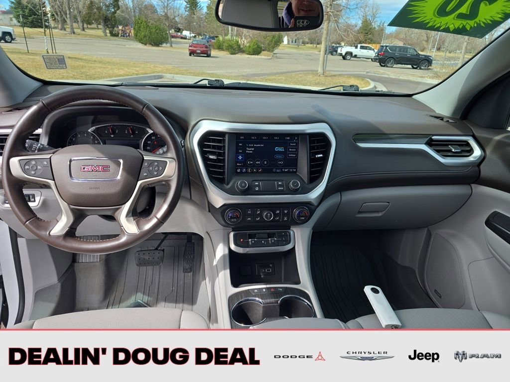 Used 2020 GMC Acadia SLT w/ Premium Package image 13