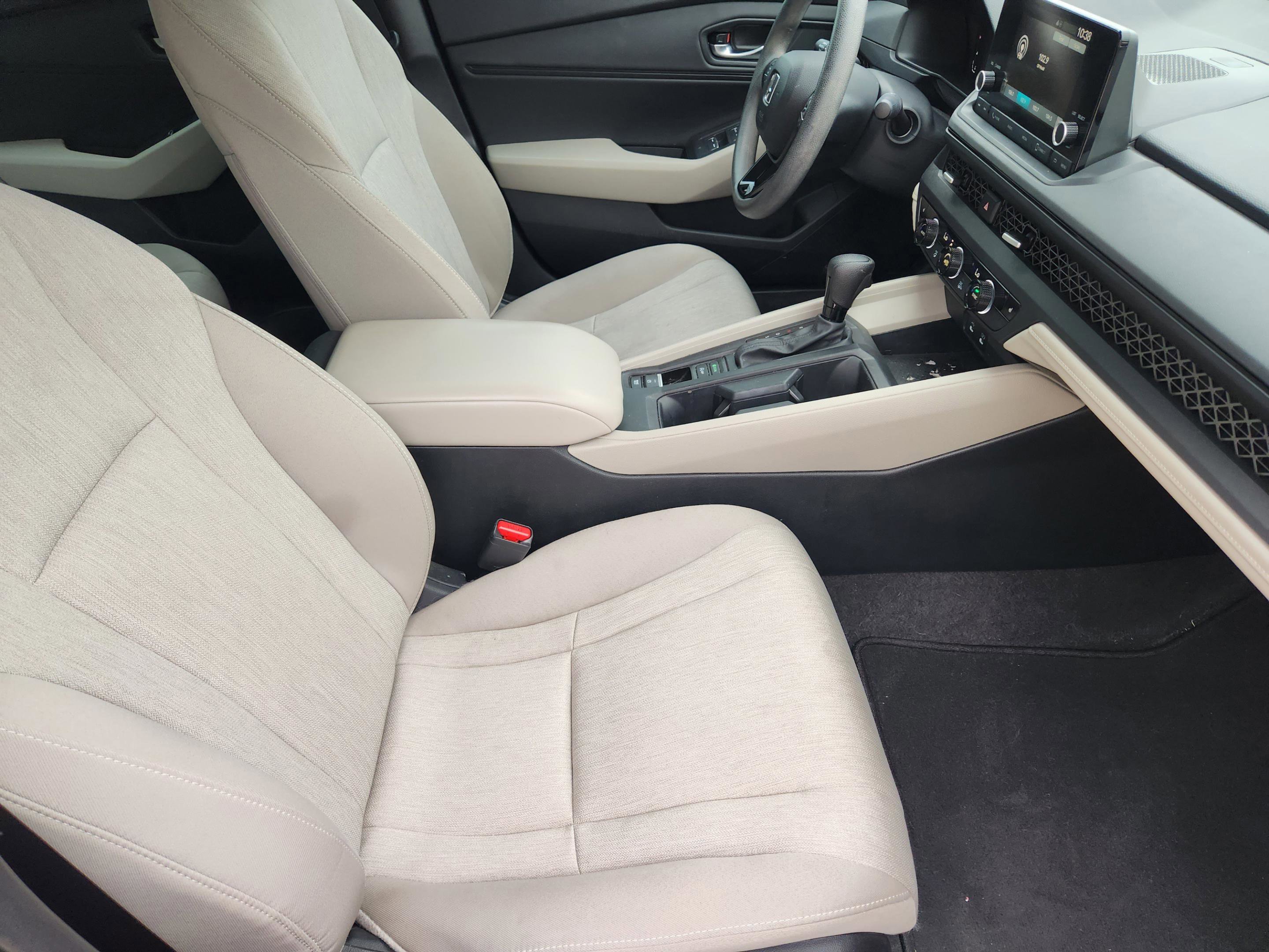 Used 2023 Honda Accord EX image 11