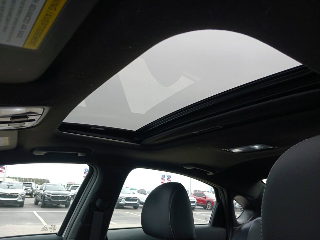 Used 2023 Kia Forte GT-Line w/ GT-Line Premium Package image 22