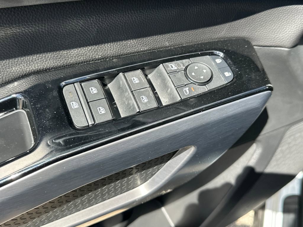 New 2026 Nissan Pathfinder SL image 11