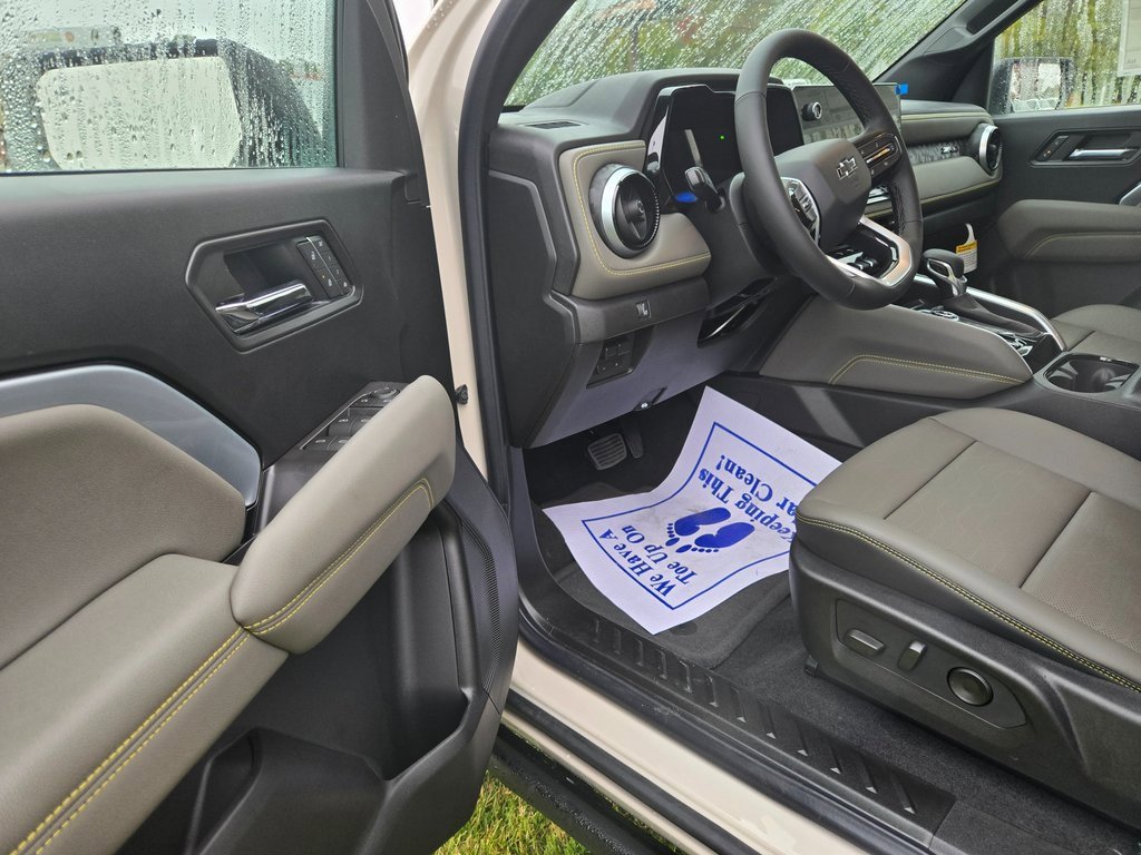 New 2026 Chevrolet Colorado ZR2 image 6
