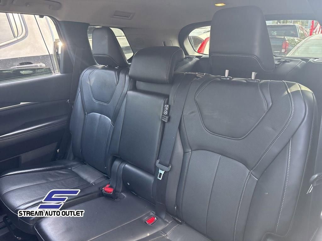 Used 2022 INFINITI QX60 Sensory w/ Cargo Package image 21