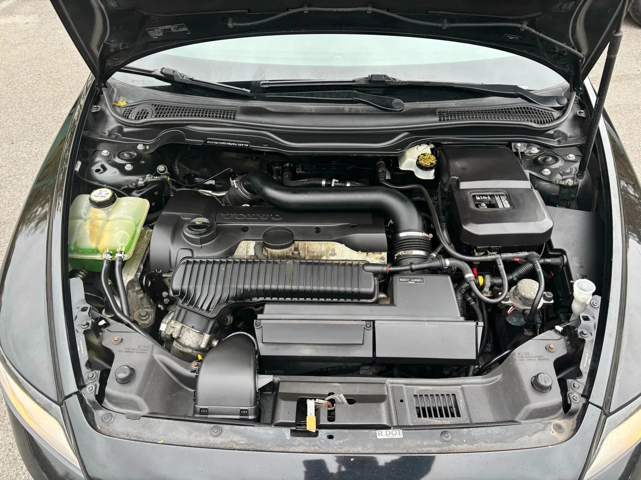 Used 2011 Volvo S40 T5 image 33