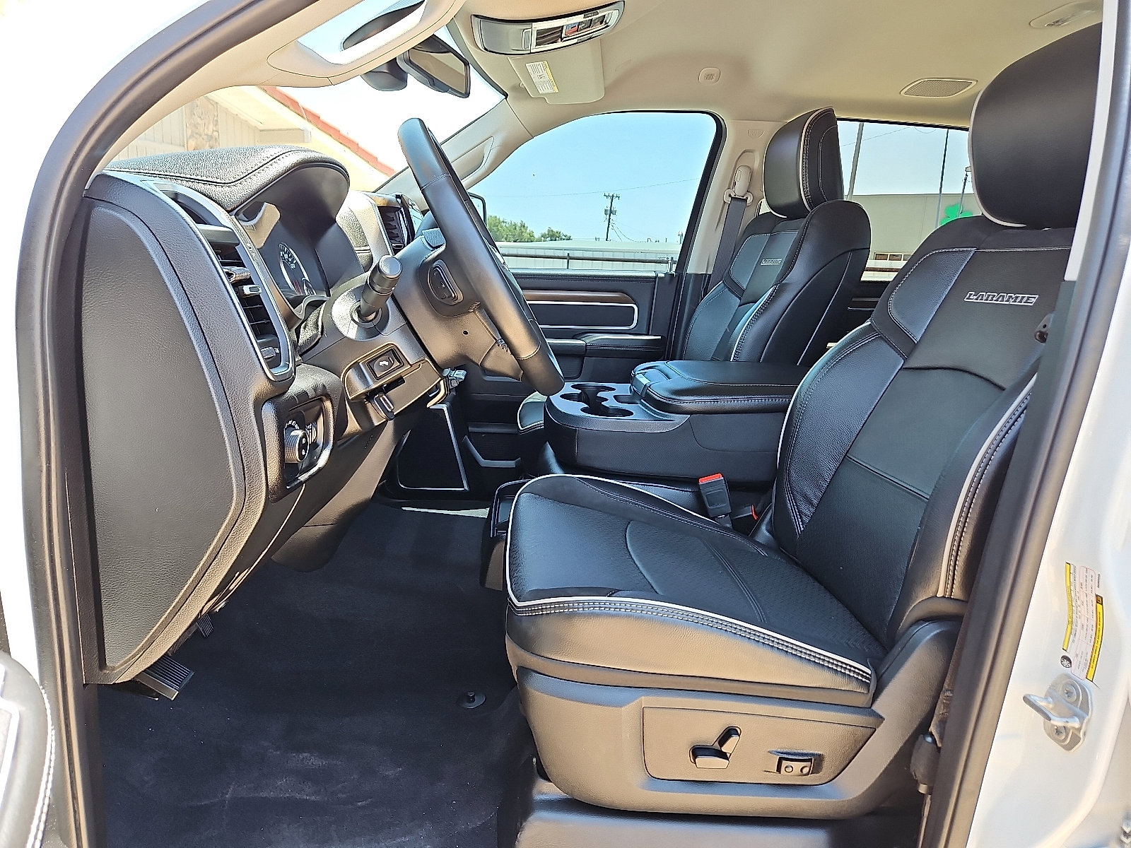 Used 2024 RAM 2500 Laramie image 10