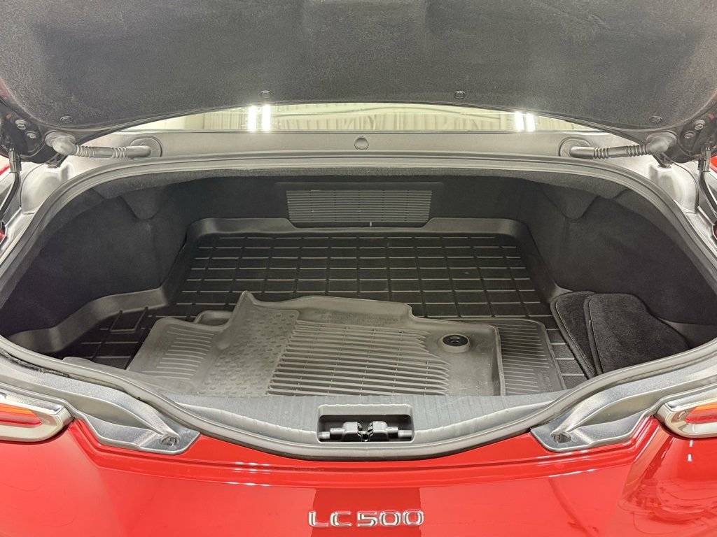 Used 2020 Lexus LC 500 Coupe w/ Performance Package image 31