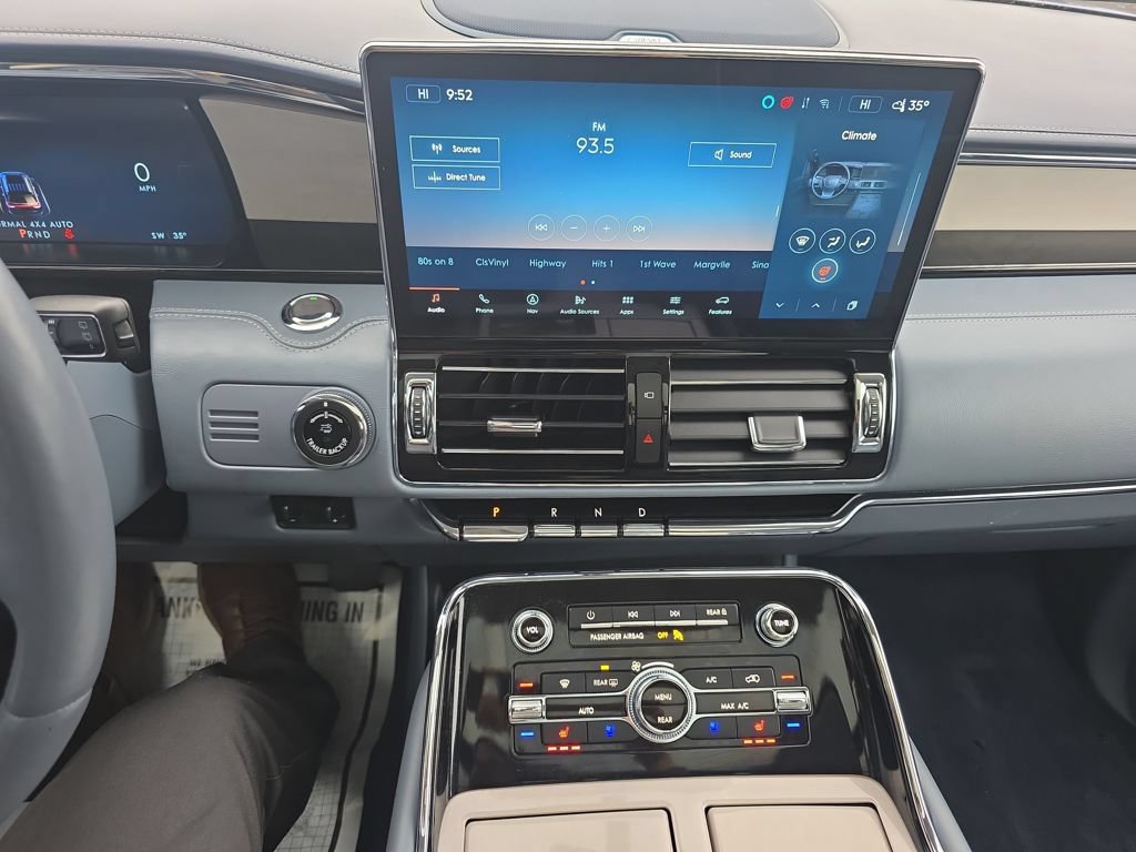 Used 2022 Lincoln Navigator Black Label image 29