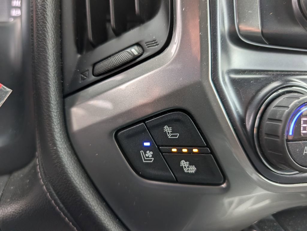 Used 2017 Chevrolet Silverado 1500 LTZ Z71 image 17