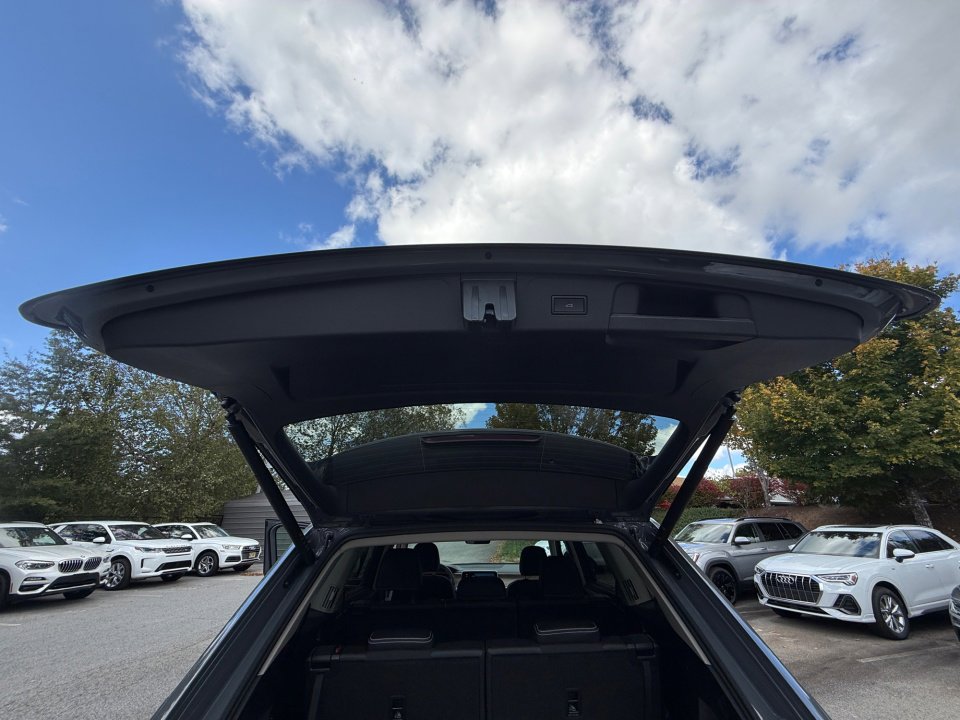 New 2026 Volkswagen Atlas SE image 14