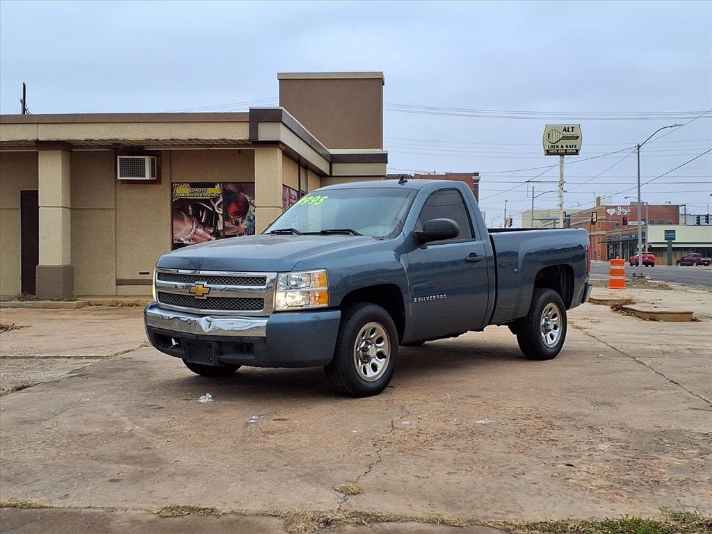 Used 2008 Chevrolet Silverado 1500 W/T w/ LS Package image 1