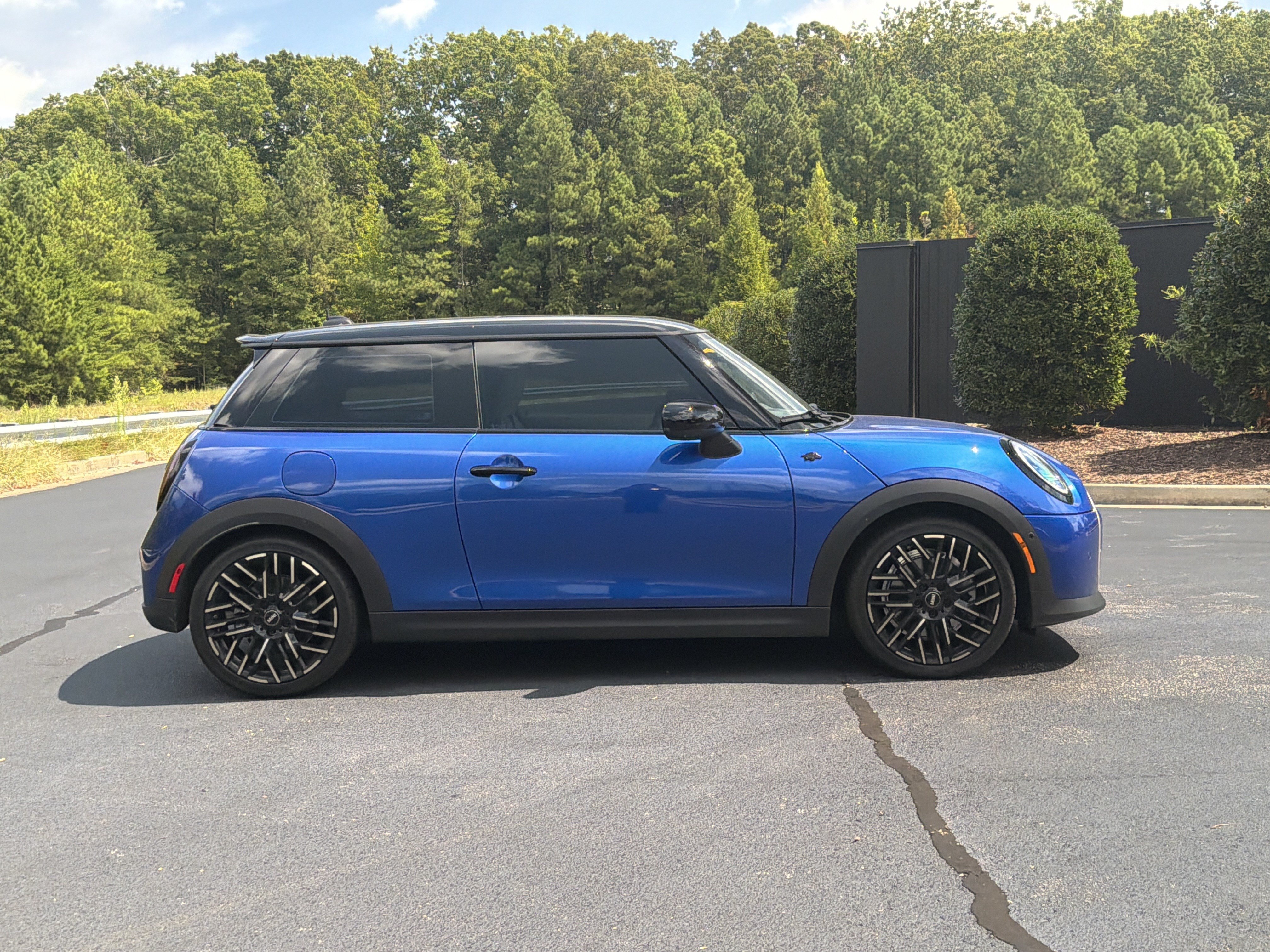 Certified 2025 MINI Cooper S FWD image 5