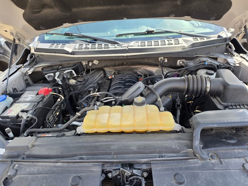 Used 2020 Ford F150 XLT w/ Equipment Group 302A Luxury AWD/4WD image 9