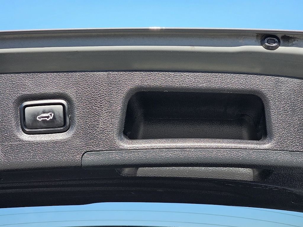 Used 2022 Hyundai Santa Fe Calligraphy image 13