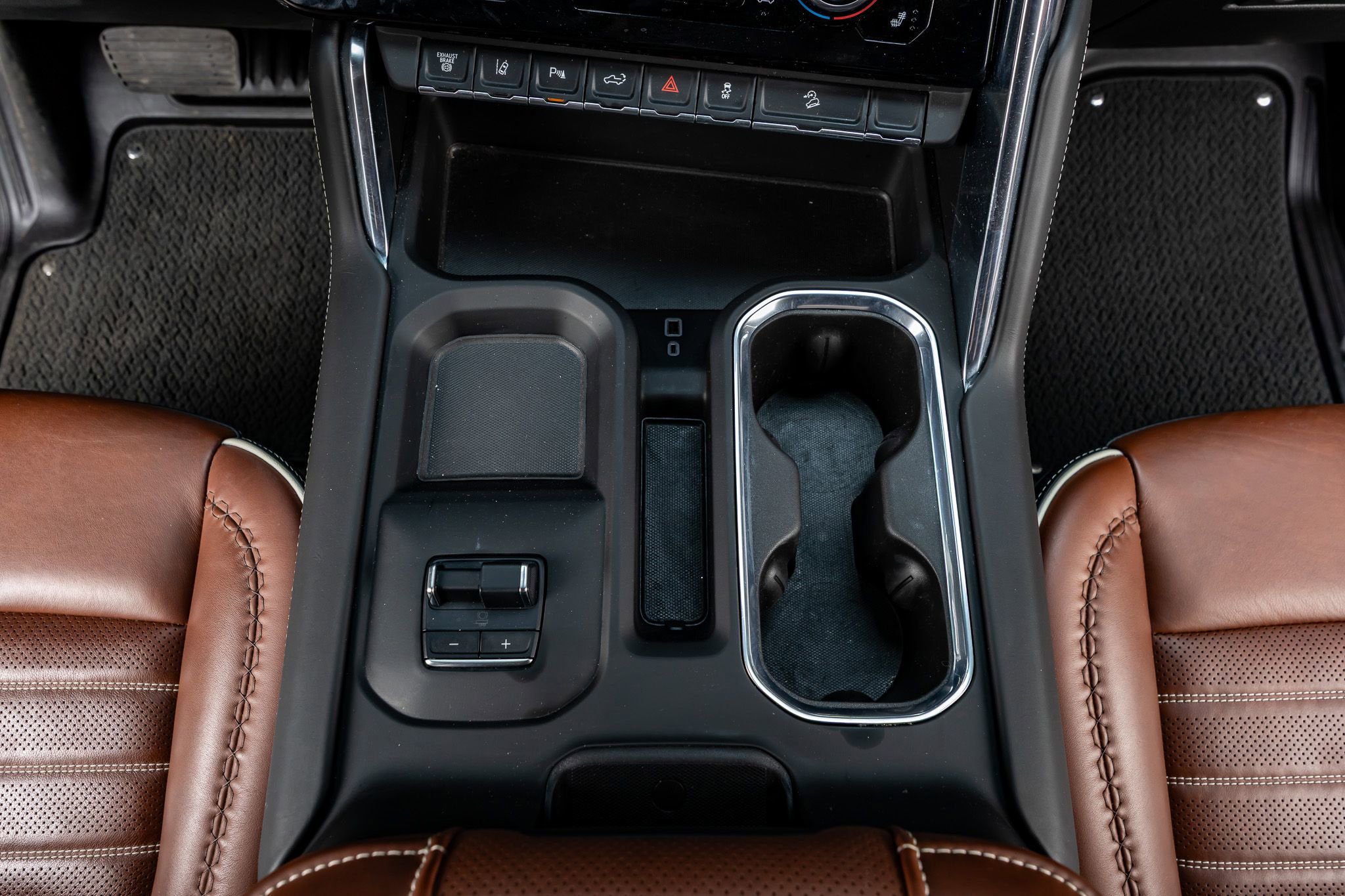 Used 2024 GMC Sierra 2500 Denali Ultimate image 26