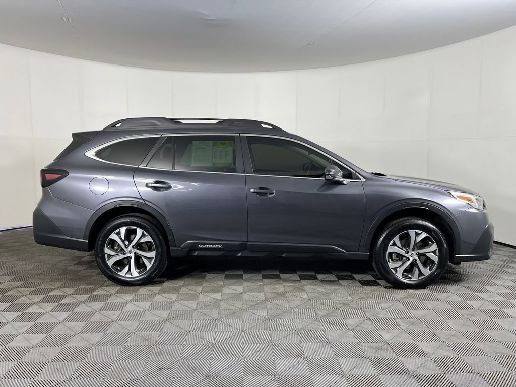 Used 2022 Subaru Outback Limited AWD/4WD image 5