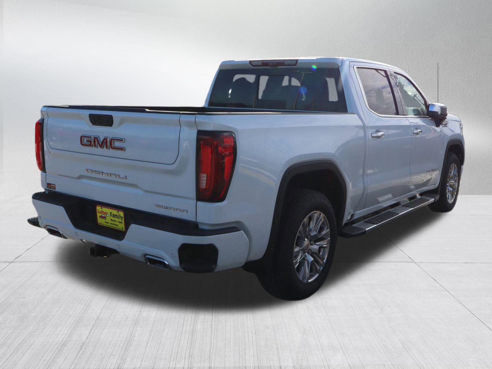 New 2026 GMC Sierra 1500 Denali w/ Technology Package image 7