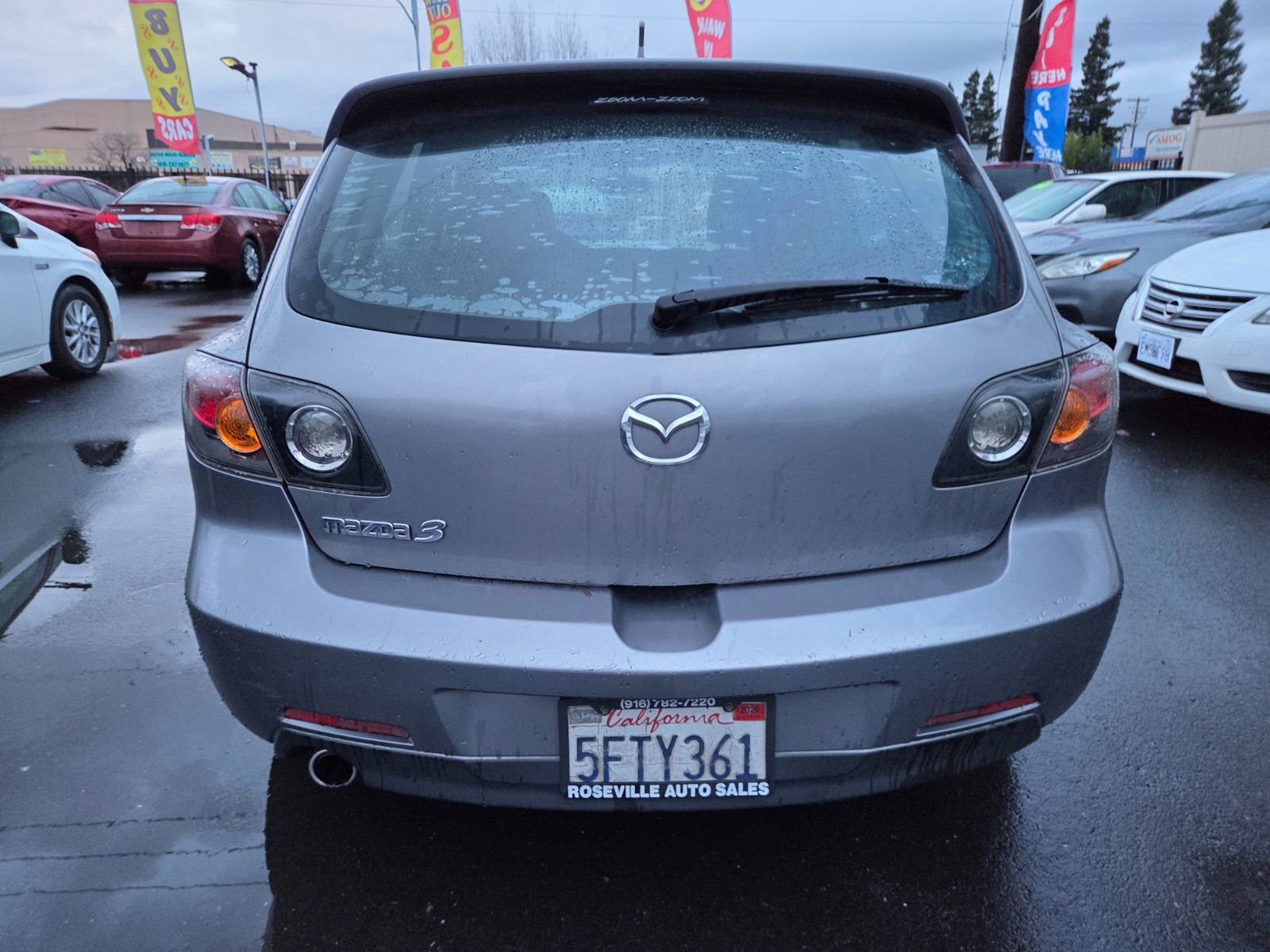 Used 2004 MAZDA MAZDA3 s w/ Moonroof & 6-CD Pkg image 3