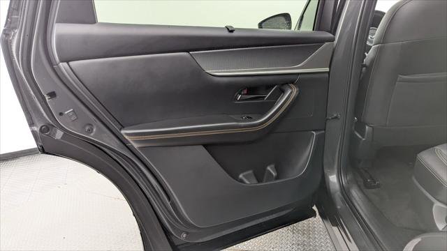 Used 2024 MAZDA CX-90 Plug-In Hybrid w/ Premium Plus AWD/4WD image 16