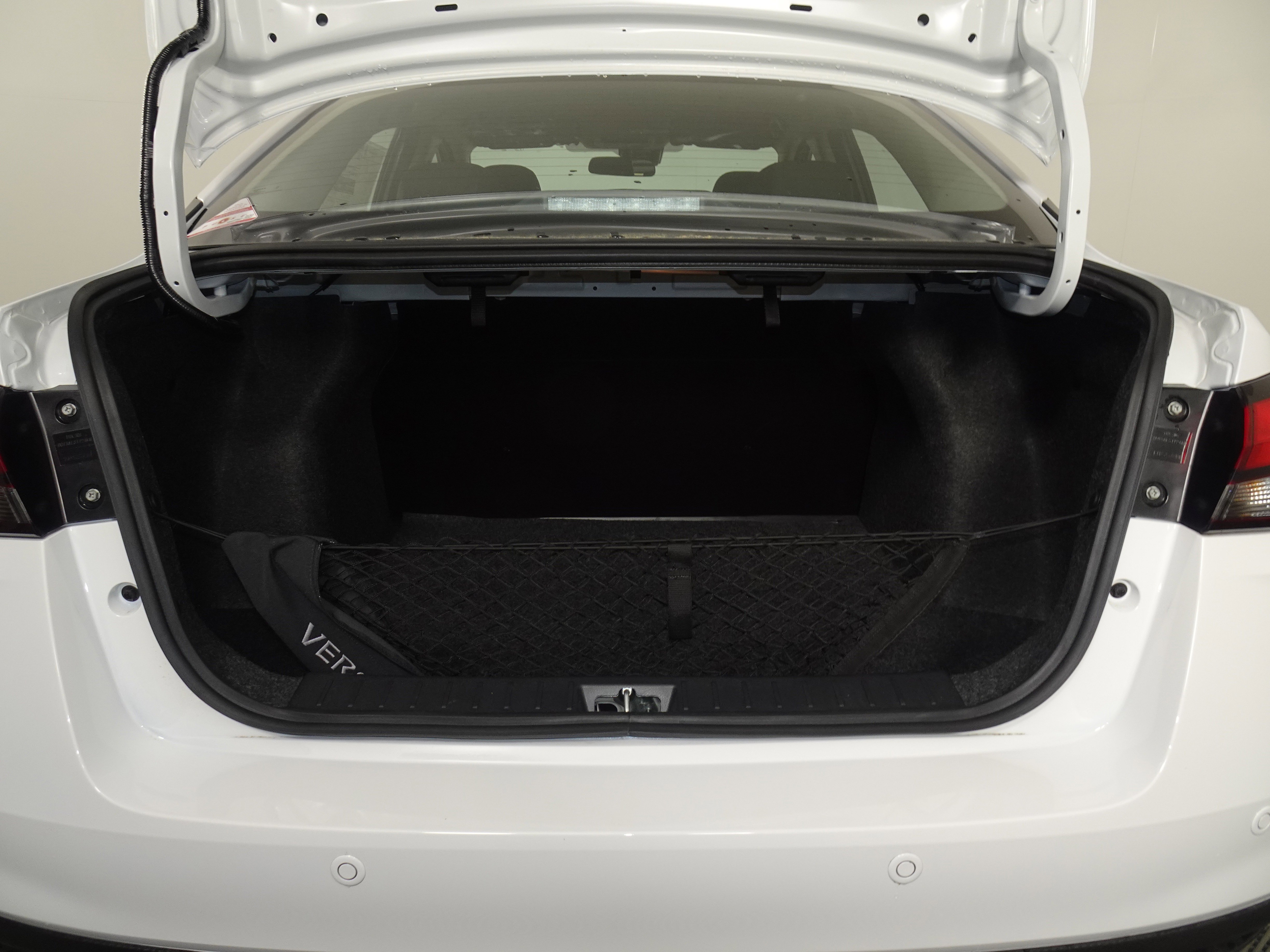 New 2025 Nissan Versa S w/ Trunk Package image 11