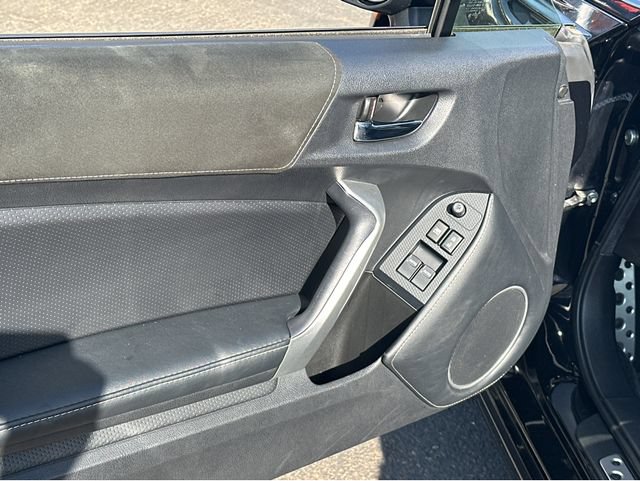Used 2019 Toyota 86 RWD image 14