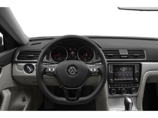 Used 2019 Volkswagen Passat 2.0T Wolfsburg image 10
