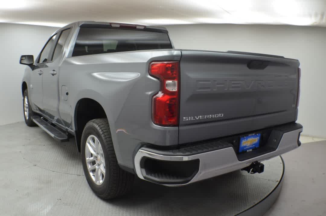 Used 2019 Chevrolet Silverado 1500 LT w/ Texas Edition RWD image 8