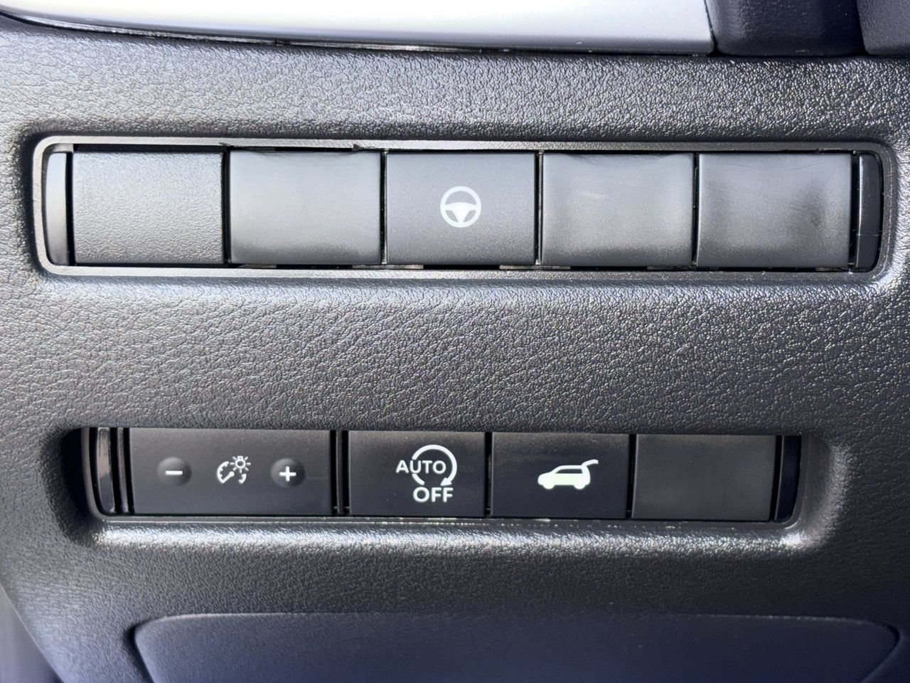 Certified 2023 Nissan Rogue SV w/ SV Premium B Package AWD/4WD image 22