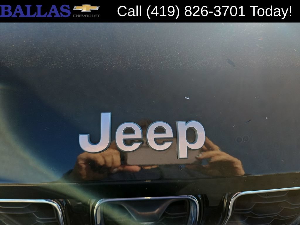Used 2024 Jeep Grand Cherokee L Limited w/ Luxury Tech Group II AWD/4WD image 31
