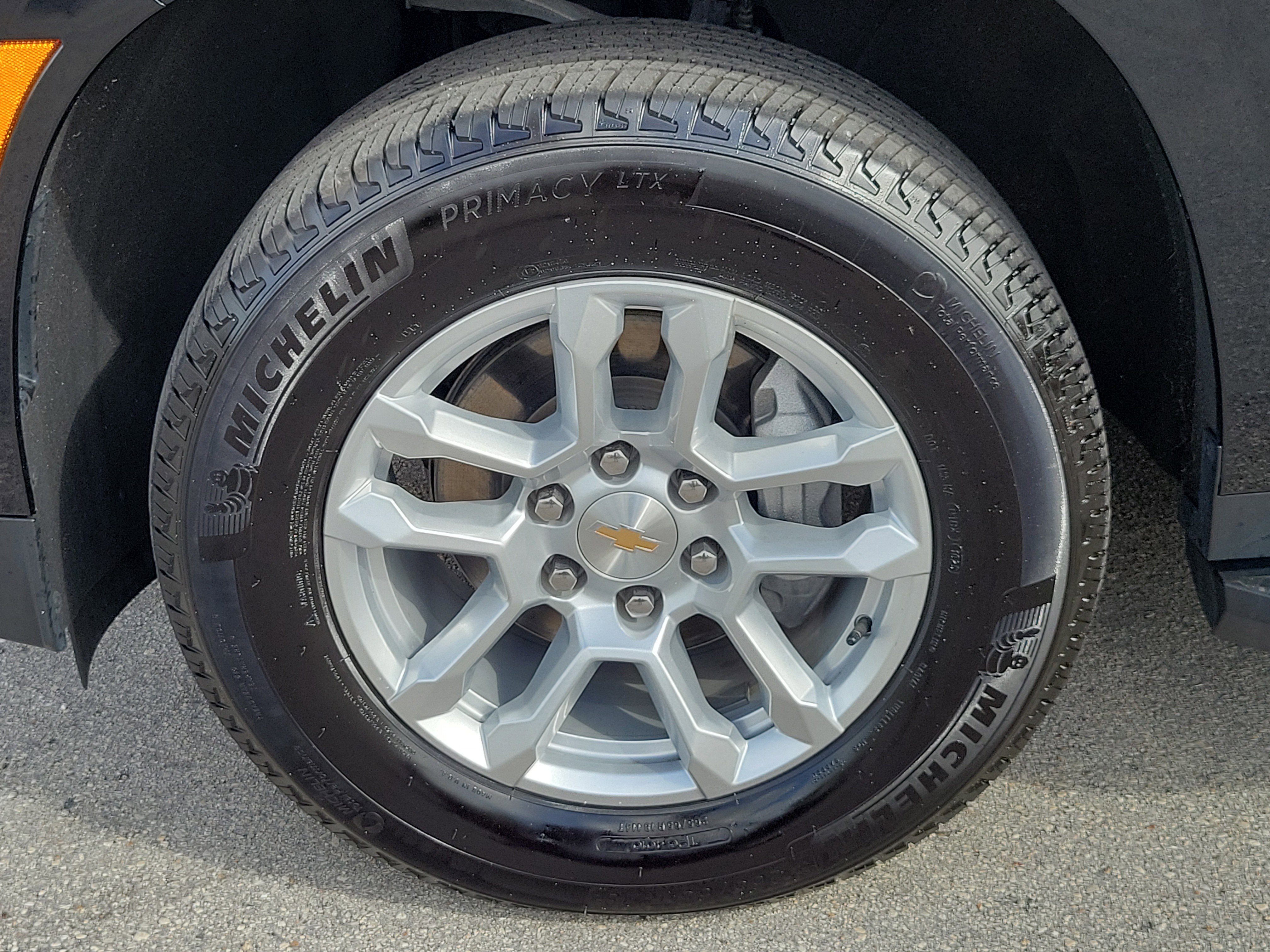 Used 2025 Chevrolet Tahoe LT AWD/4WD image 27