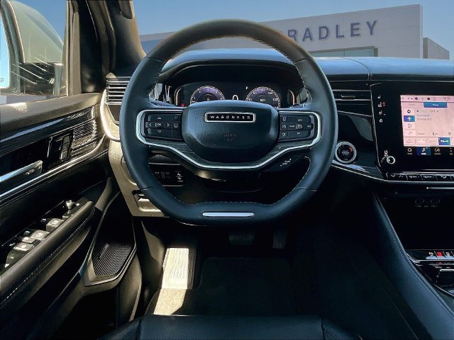 Used 2022 Jeep Wagoneer Series II w/ Premium Group I AWD/4WD image 10