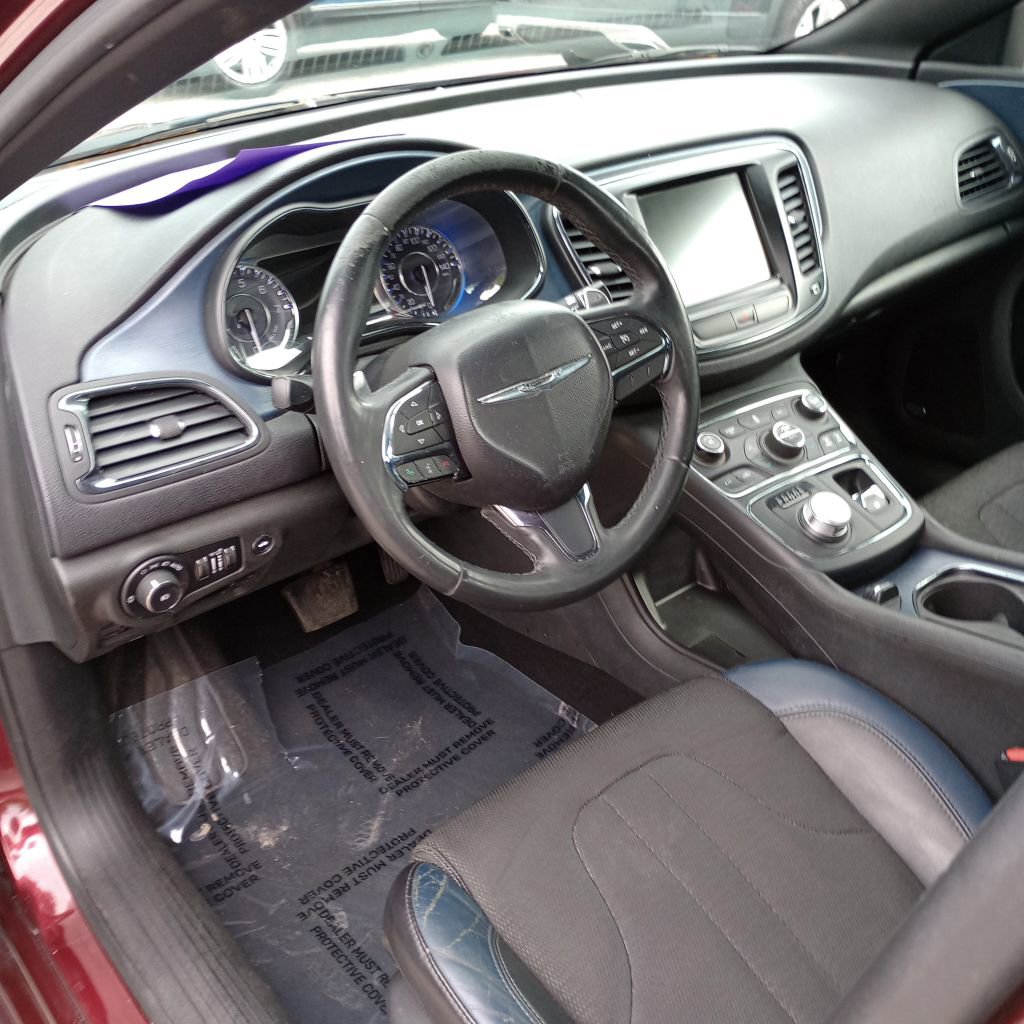 Used 2015 Chrysler 200 S w/ Navigation & Sound Group I FWD image 9