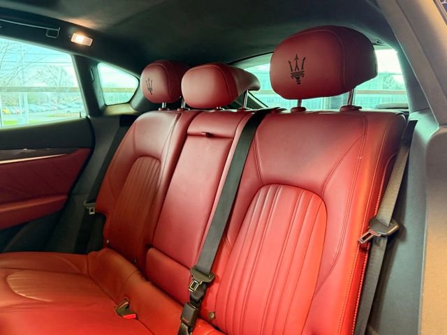 Used 2022 Maserati Levante GT image 12