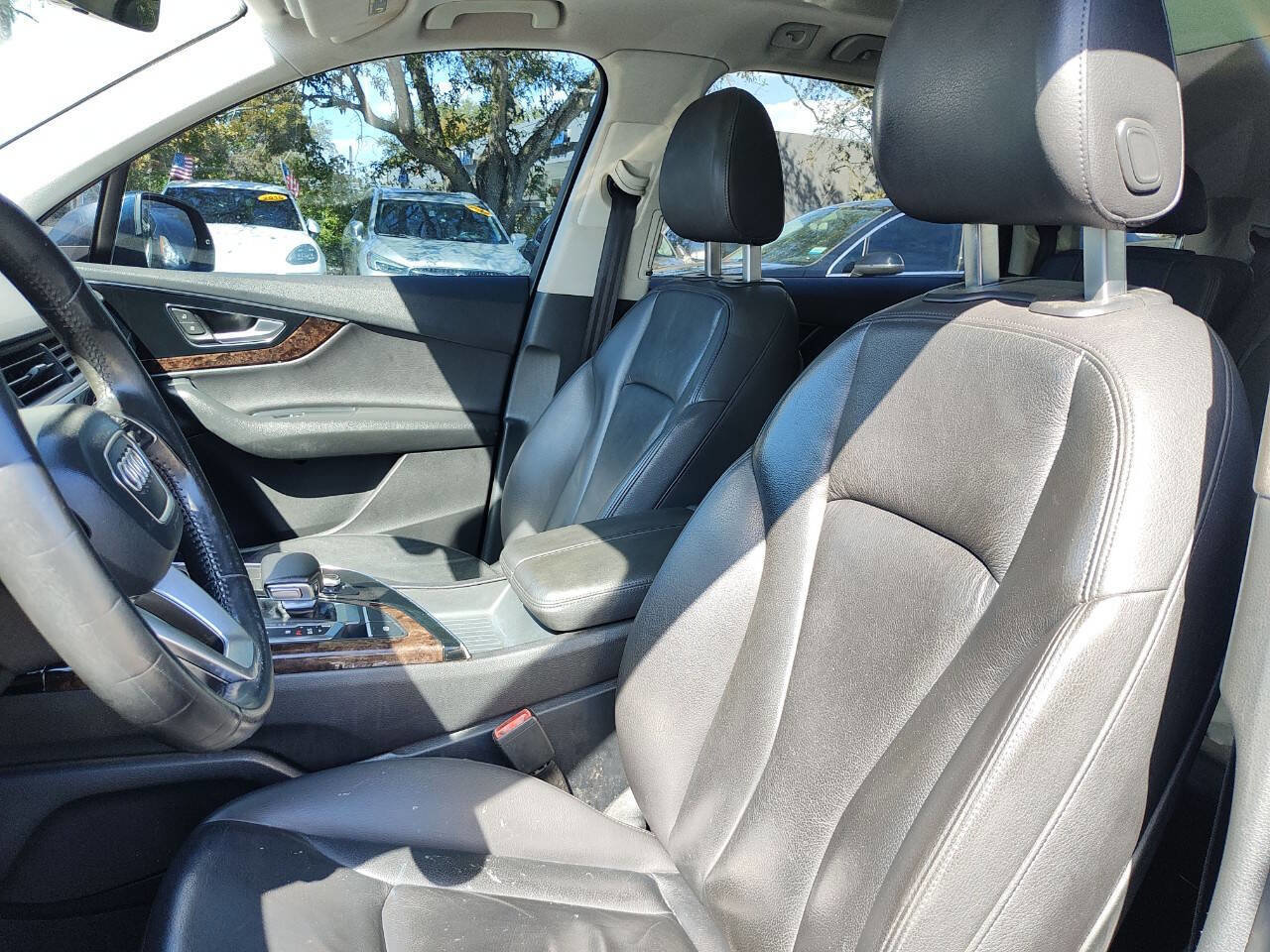 Used 2017 Audi Q7 3.0T Premium image 29