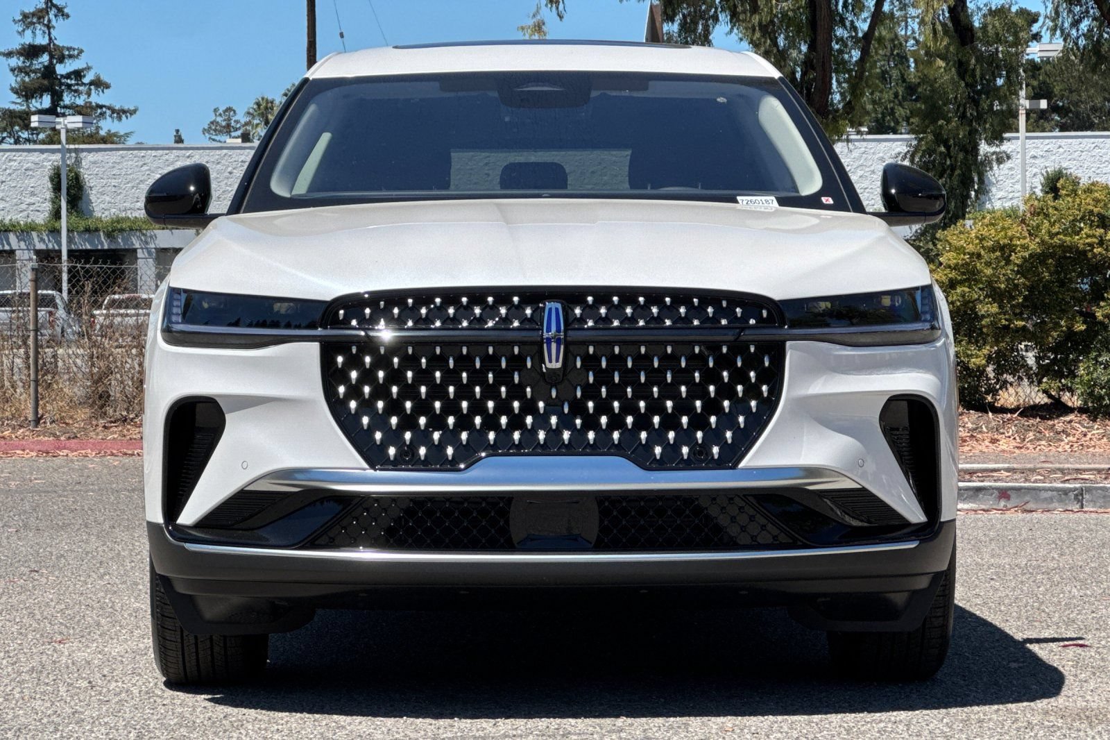 New 2026 Lincoln Nautilus Premier AWD/4WD image 6