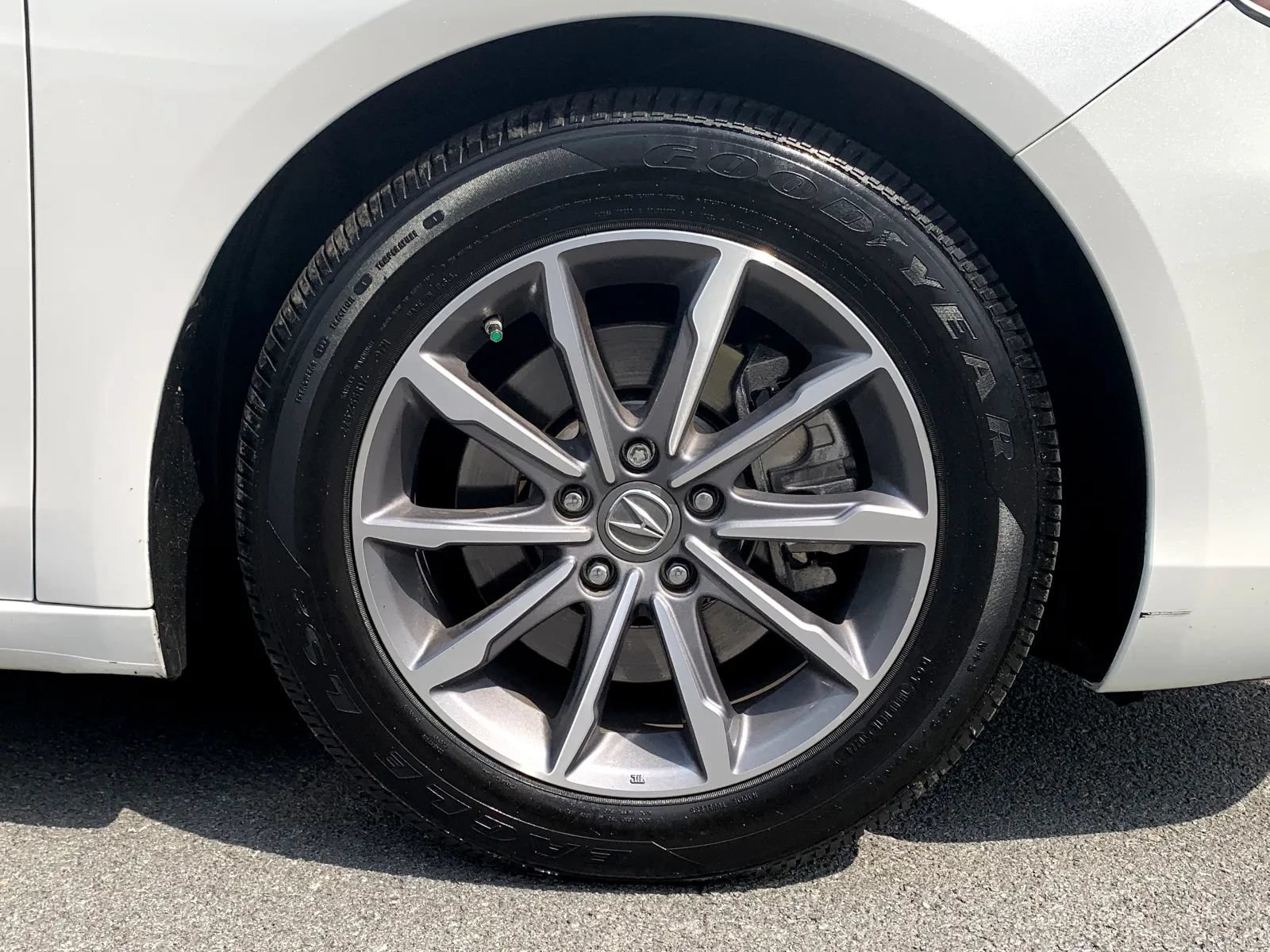 Used 2020 Acura TLX w/ Technology Package FWD image 10