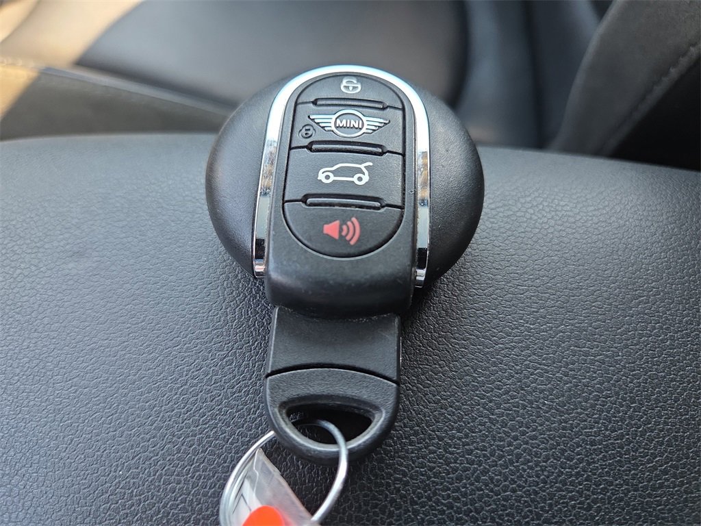 Used 2020 MINI Cooper Clubman S image 32