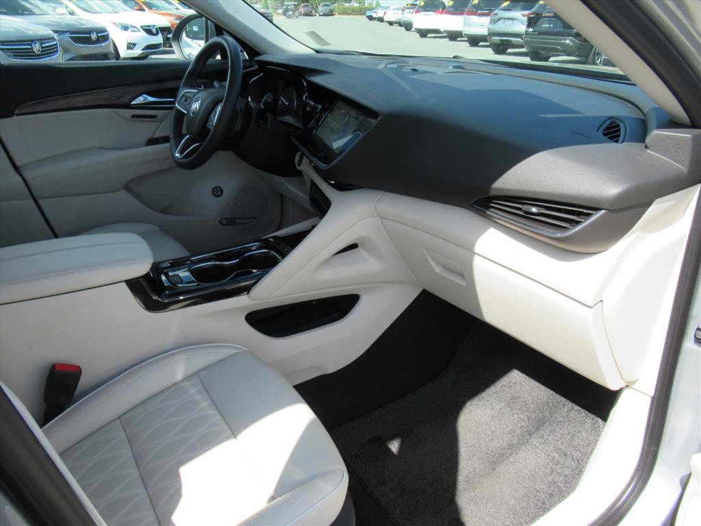Used 2023 Buick Envision Avenir image 11
